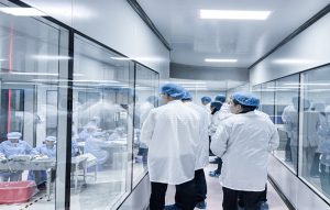 在化妆品代工过程中，如何有效把握产品质量