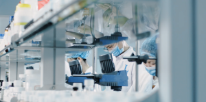 选择化妆品OEM加工厂家需要注意什么？